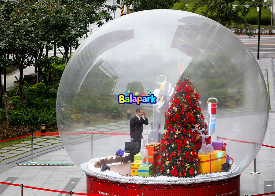Inflatable Snow Globe