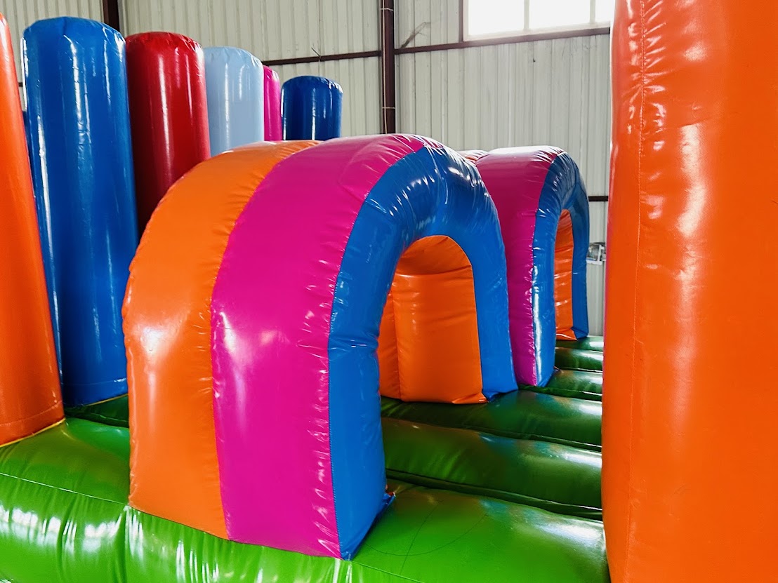 Inflatable Petlatton Pool Obstacle Game 12x3