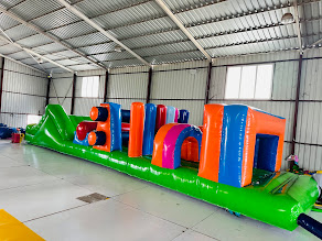 Inflatable Petlatton Pool Obstacle Game 12x3