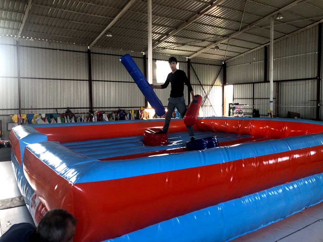 Şişme Gladyatör Oyunu