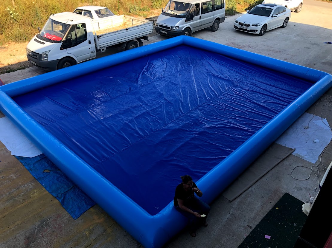 10m Inflatable Pool