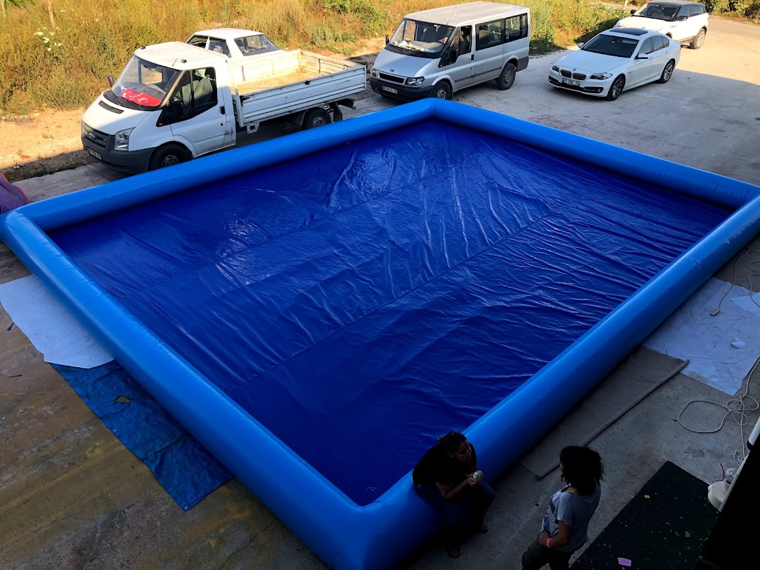10m Inflatable Pool