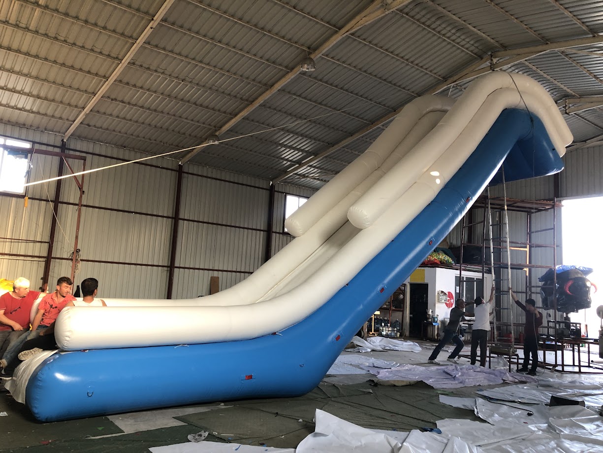 Şişme Tekne Kaydırağı İmalatı