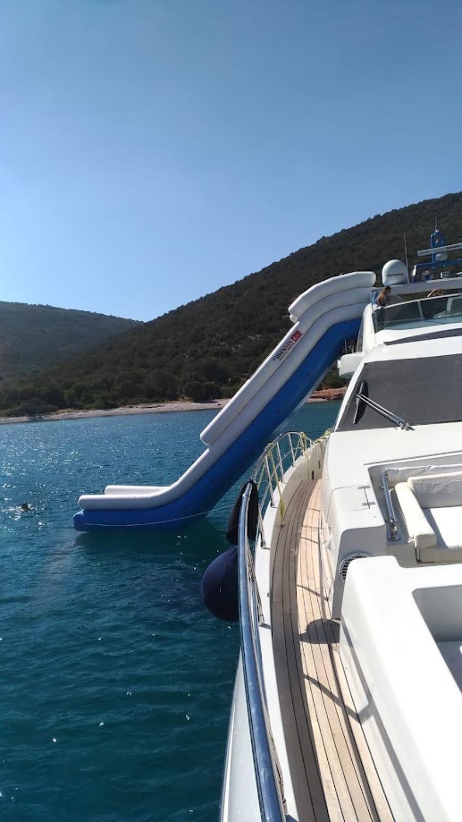 Şişme Tekne Kaydırağı İmalatı