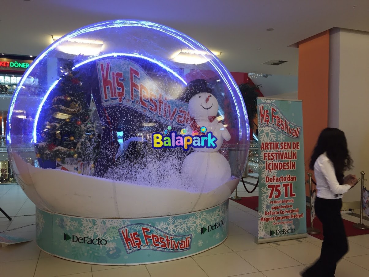 Inflatable Snow Globe | Advertising Balloons | Balapark